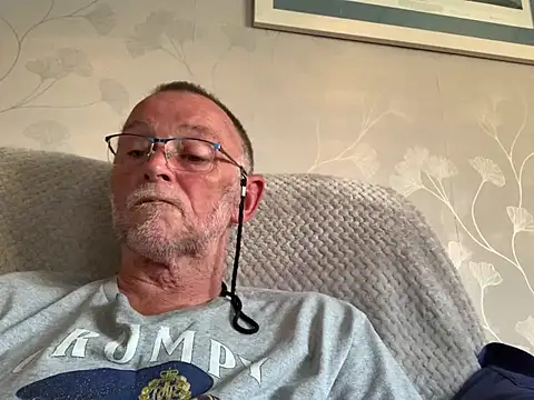 Moonraker64 online show from July 14, 2026, 7:31 pm