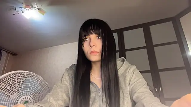gothicq online show from May 11, 2026, 5:54 pm