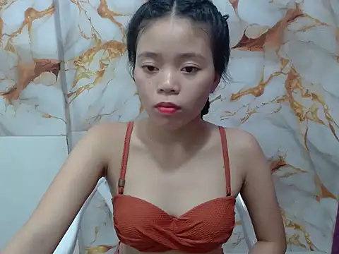 Sweet Sarah69 online show from July 6, 2026, 3:14 pm