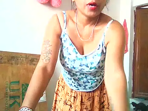 RubinaKhan6 online show from May 20, 2026, 2:52 am