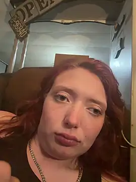 Thicklani0205 online show from May 8, 2026, 4:05 am