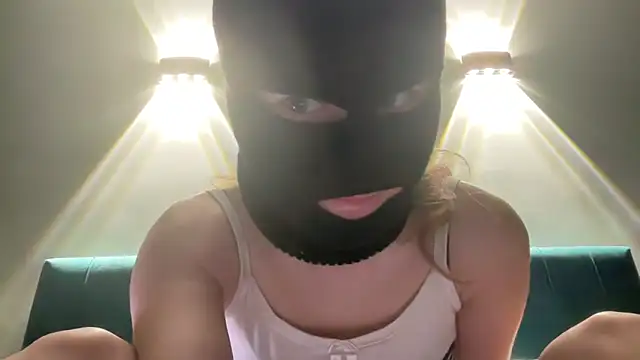 Snapshot of GraceCook_ chatting on June 16, 2026, 12:16 pm GraceCook online show from June 16, 2026, 12:16 pm