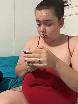 lindakay2 online show from May 12, 2026, 4:24 pm
