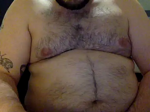 dirtyspitbearwhrrr online show from May 4, 2026, 12:14 am