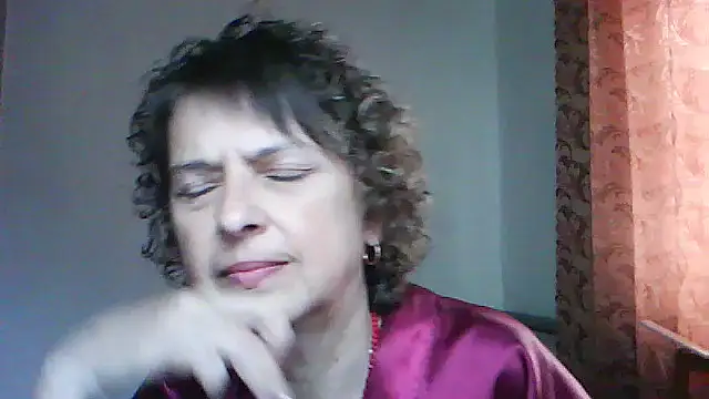 ElizabethGorden online show from May 22, 2026, 5:49 am