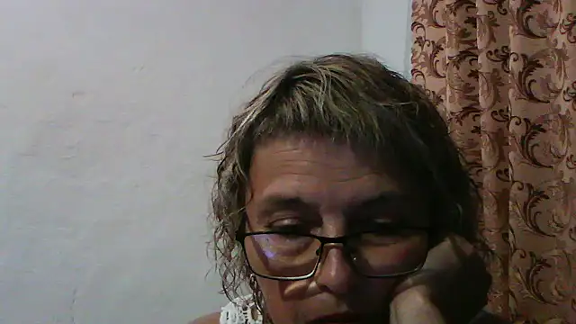 ElizabethGorden online show from August 5, 2026, 5:40 pm