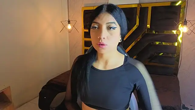 Ey Im simone  online show from July 12, 2026, 12:28 pm