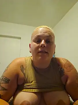 Snapshot of Lady_Peggi chatting on July 7, 2026, 9:07 pm Lady Peggi online show from July 7, 2026, 9:07 pm