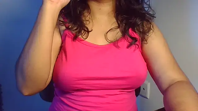sluttytitties69 online show from July 4, 2026, 12:53 pm