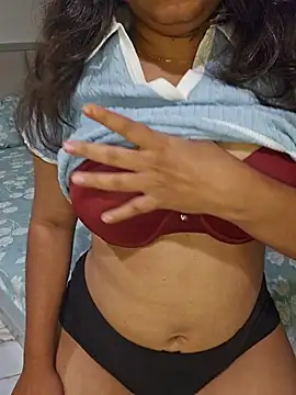 sluttytitties69 online show from July 29, 2026, 12:59 pm