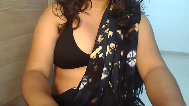 sluttytitties69 online show from July 3, 2026, 8:48 pm
