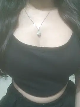 Rosy-Girll online show from July 28, 2026, 6:10 am