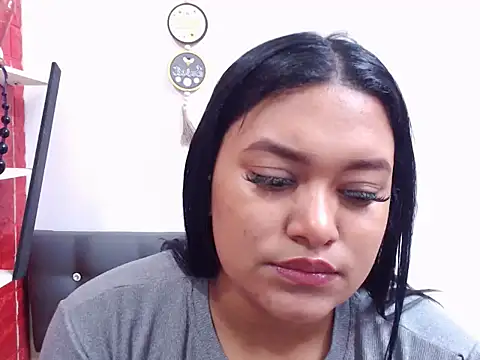Snapshot of SWEETALIICEHOT chatting on June 1, 2026, 2:17 pm SWEETALIICEHOT online show from June 1, 2026, 2:17 pm