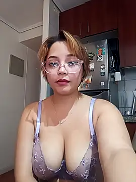 LilithAmaya2018 online show from May 9, 2026, 1:53 am