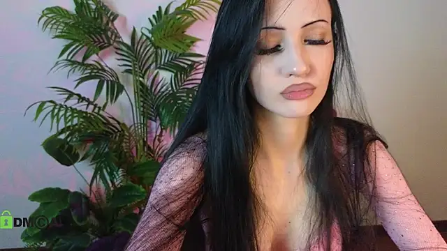 Snapshot of Tori_wow chatting on May 15, 2026, 7:56 pm Tori wow online show from May 15, 2026, 7:56 pm