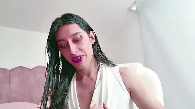 Alexadomina22 online show from June 13, 2026, 4:16 pm