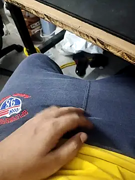 cute cock 45 online show from June 12, 2026, 12:03 pm