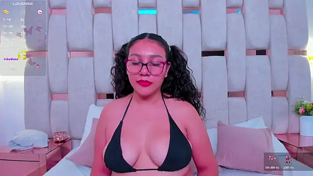  aria jones online show from June 2, 2026, 10:21 pm