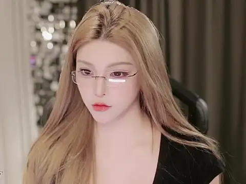 bbdoll123 online show from May 7, 2026, 6:39 am