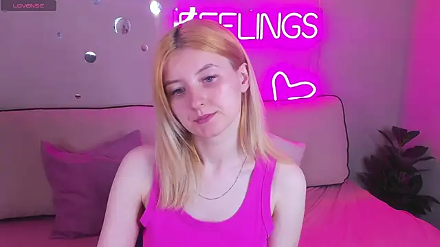 Diiana Daviis online show from May 30, 2026, 1:12 am