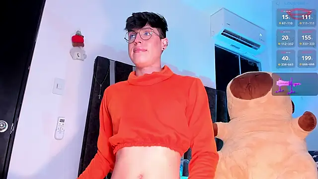AdrianRushx online show from June 4, 2026, 3:22 am