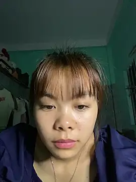 Cry sexy online show from May 7, 2026, 3:59 pm