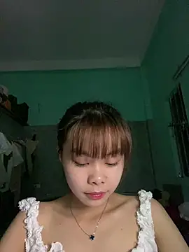 Cry sexy online show from May 19, 2026, 6:59 pm