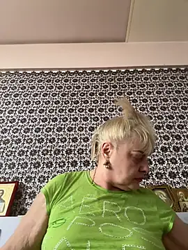 AnastasiaGrey777 online show from June 17, 2026, 5:07 am