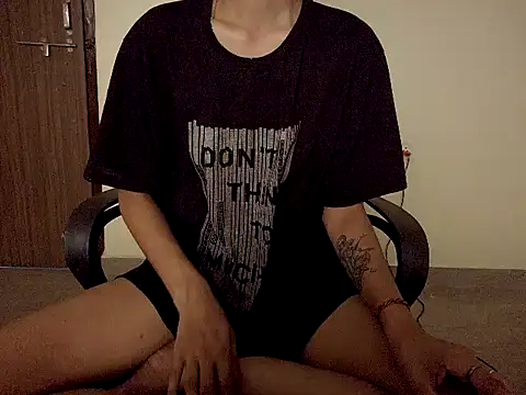 Sexyrossy7 online show from June 14, 2026, 8:21 pm