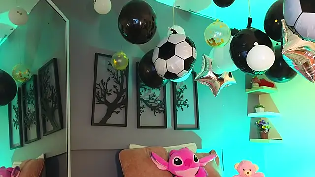 CelesteNoa online show from June 16, 2026, 12:49 pm