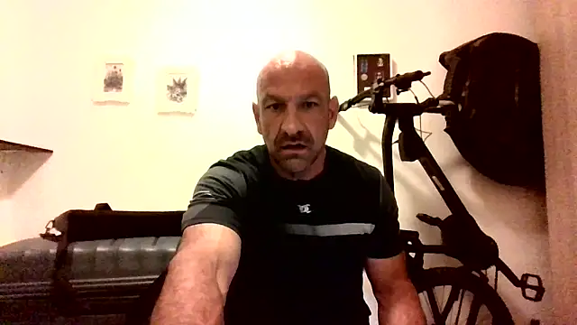 oFg3H5Dj online show from June 13, 2026, 9:35 pm