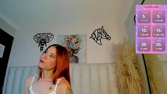 Kira Venom online show from June 17, 2026, 12:26 pm