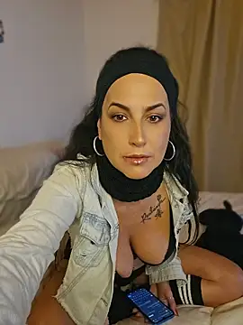 MorganaMystic online show from May 16, 2026, 11:59 pm