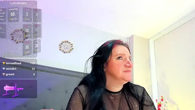 CloeMature online show from July 13, 2026, 2:38 pm