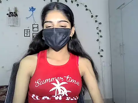 SASSY  BABY  online show from May 28, 2026, 6:14 pm