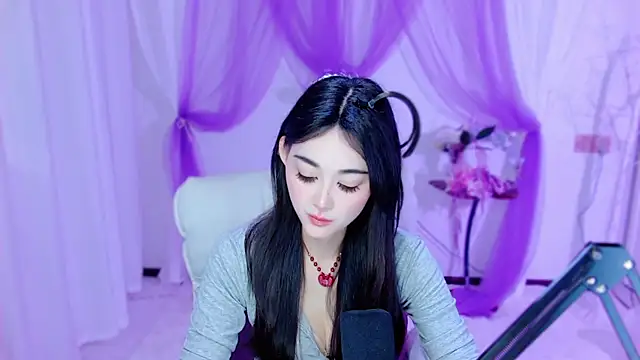 Tili Lucky online show from May 19, 2026, 1:56 am