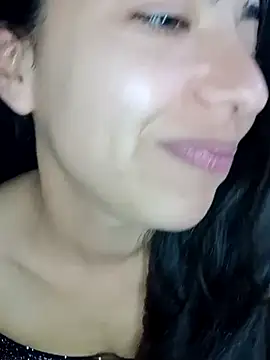 CasiTuya online show from August 1, 2026, 1:36 am