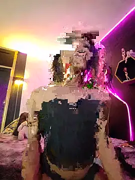 Isis sexy   online show from May 26, 2026, 10:35 am
