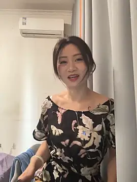 Snapshot of huihui_520 chatting on May 11, 2026, 5:53 am huihui 520 online show from May 11, 2026, 5:53 am
