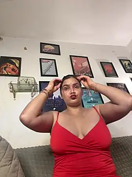 Snapshot of Leena_singh chatting on July 29, 2026, 5:34 pm Leena singh online show from July 29, 2026, 5:34 pm
