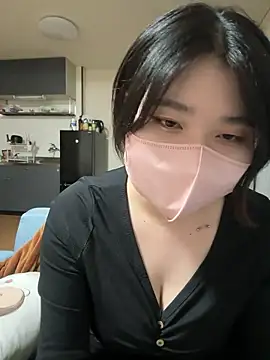 inaho chan online show from May 14, 2026, 11:18 am