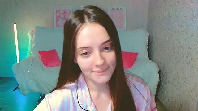 Snapshot of SiennaMia chatting on June 4, 2026, 3:49 pm SiennaMia online show from June 4, 2026, 3:49 pm