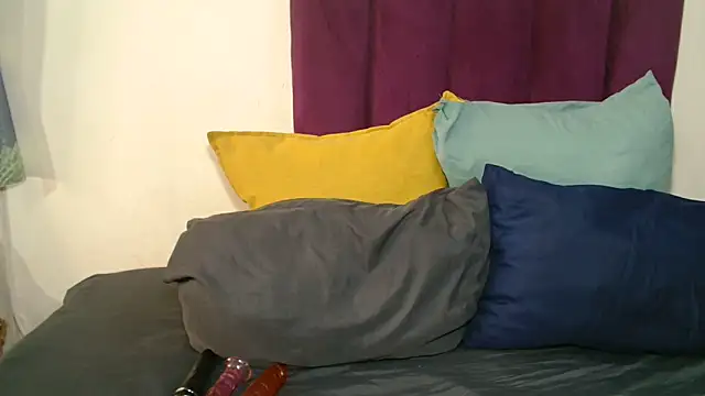xxebony online show from June 28, 2026, 3:13 am