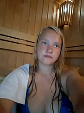 Sexycouple3518 online show from July 11, 2026, 11:32 am