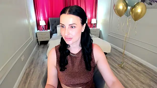 HoneyBlossome online show from July 5, 2026, 4:19 am