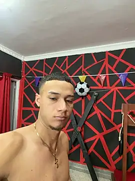friends lust latin online show from June 30, 2026, 2:33 am