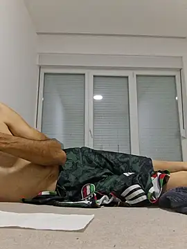 kurdishboy69 online show from July 20, 2026, 5:15 pm