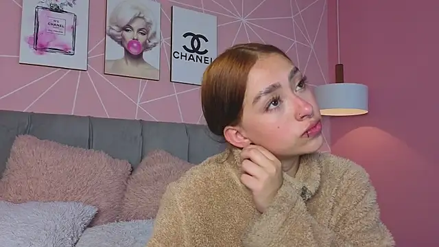 camil rayne online show from June 10, 2026, 7:37 pm
