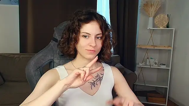 Kimasichka online show from May 11, 2026, 9:32 am