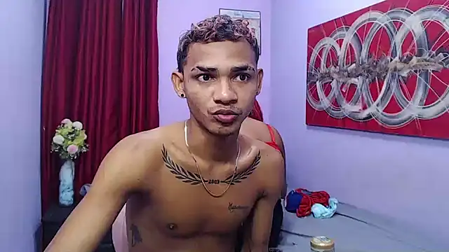 Snapshot of black_twinks chatting on June 30, 2026, 3:17 am black twinks online show from June 30, 2026, 3:17 am